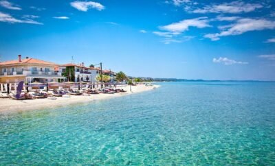 Top 5 plaža koje morate posetiti ako letujete u Pefkohori